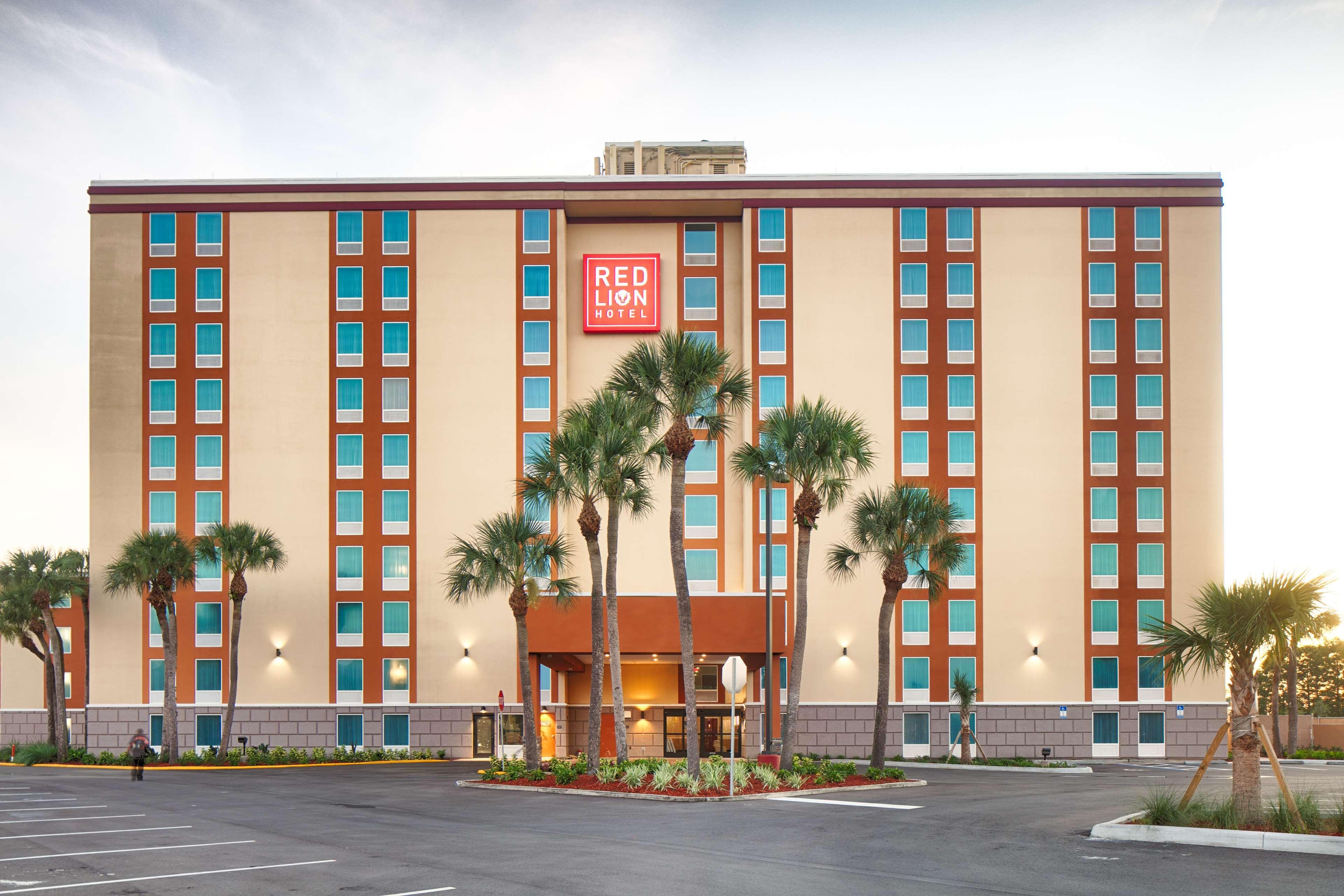 Red Lion Hotel Orlando Lake Buena Vista South- Near Disney Kissimmee Exterior photo